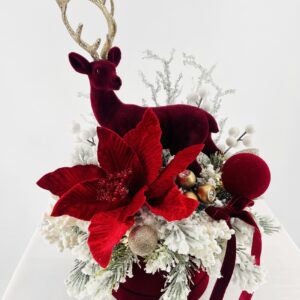 Aksamitny Jeleń - elegancki stroik bożonarodzeniowy